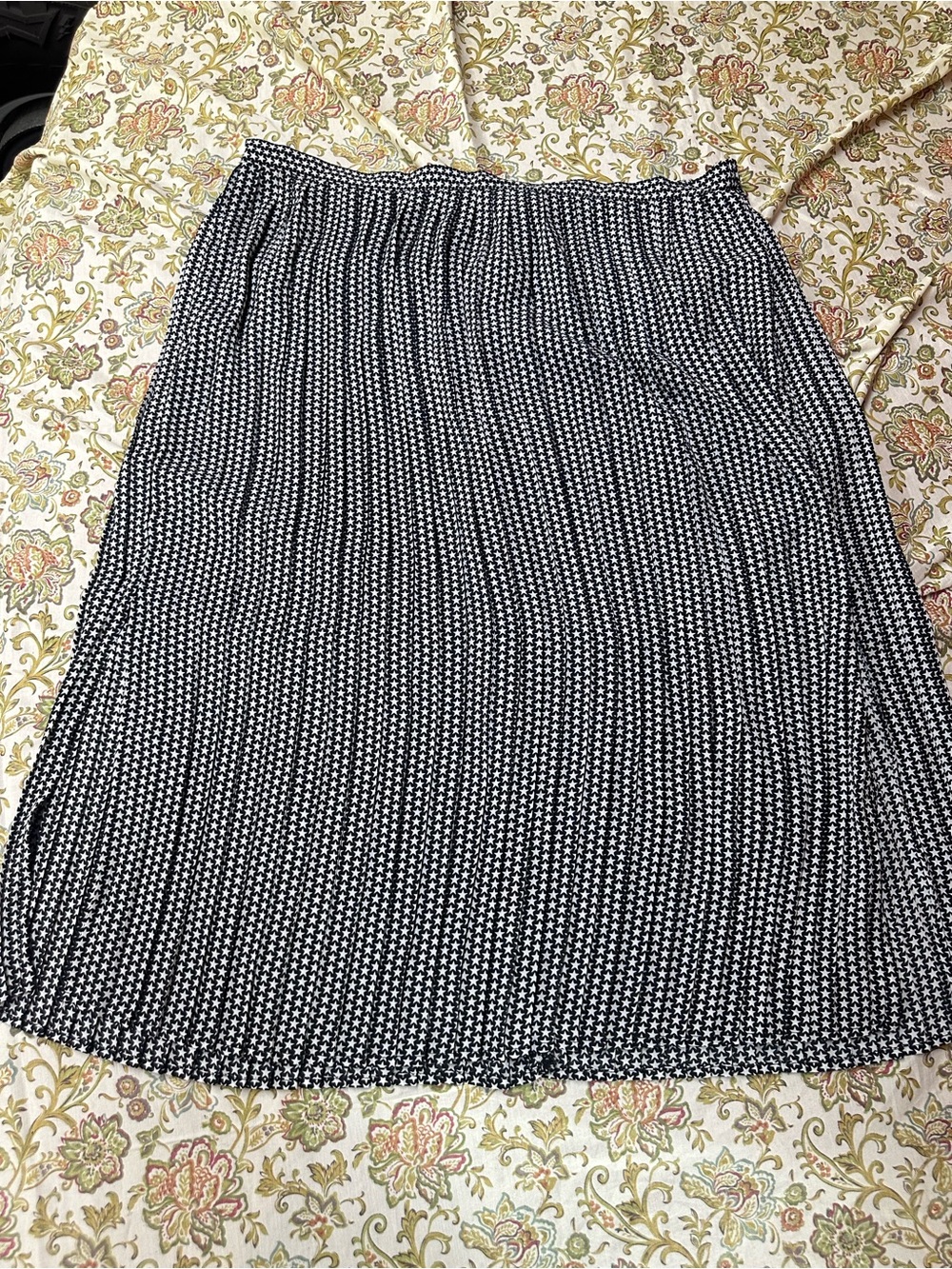POPSUGAR Black and White Pleated Midi Skirt